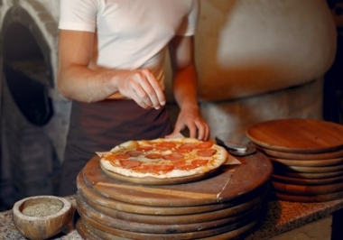 Vale a pena pedir ajuda de um consultor de negócios para vender pizzaria?