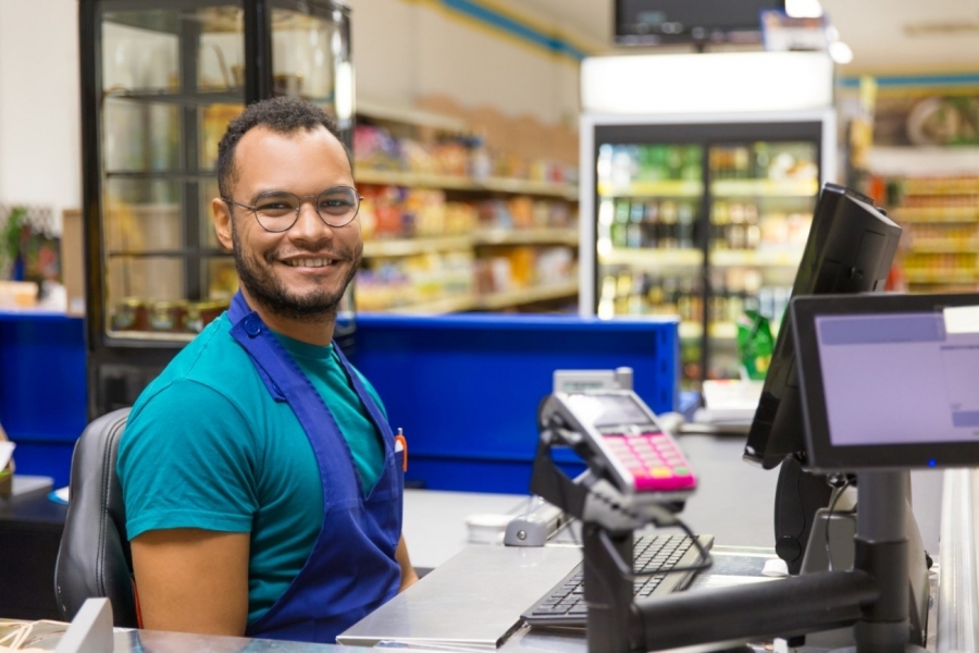 Mercadinho à venda em Teixeira de Freitas - BA