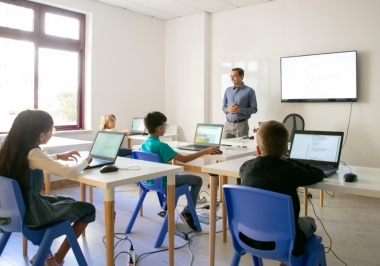 Escola de idiomas à venda em Teófilo Otoni - MG