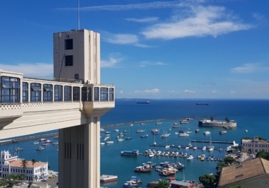 Empresas à venda em Salvador: 5 dicas de como investir na capital da Bahia