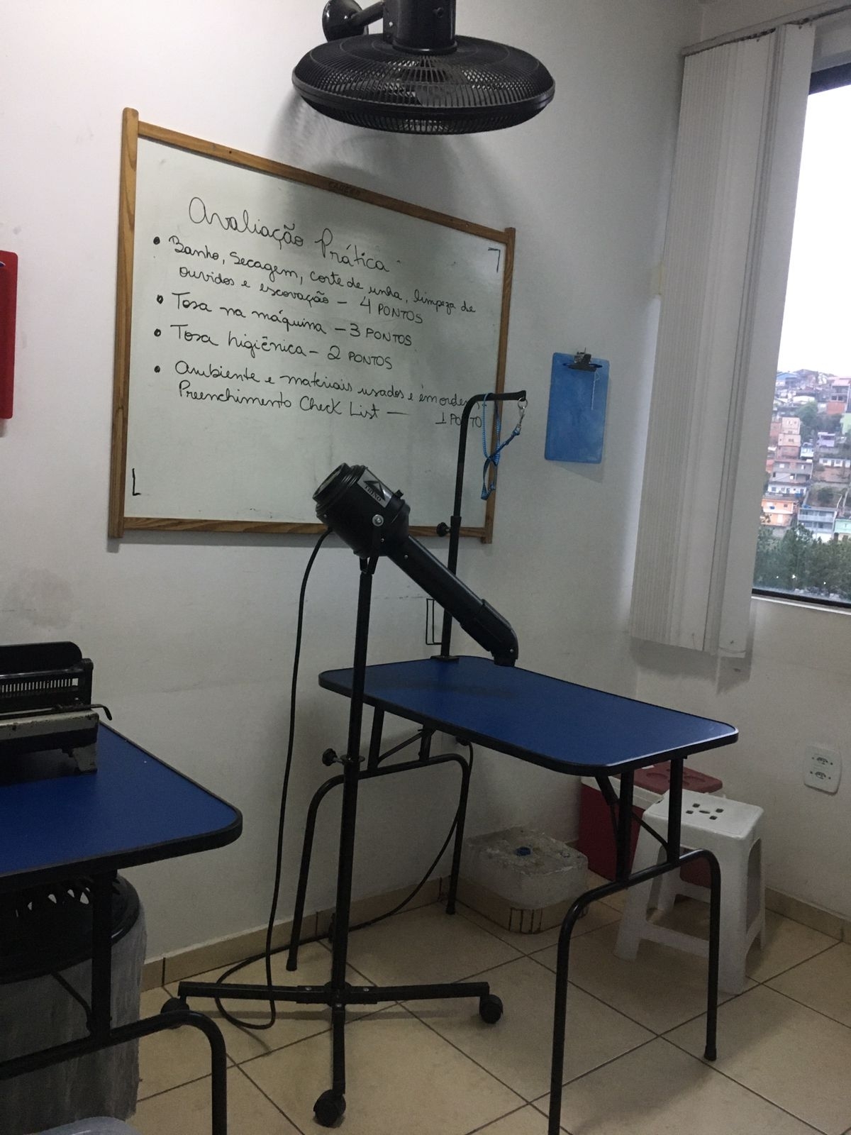 Escola de ensino profissionalizante