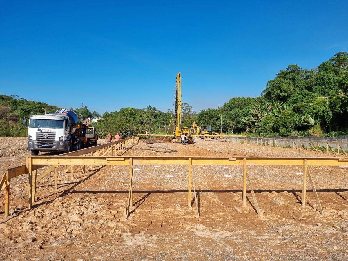 Construtora à venda 