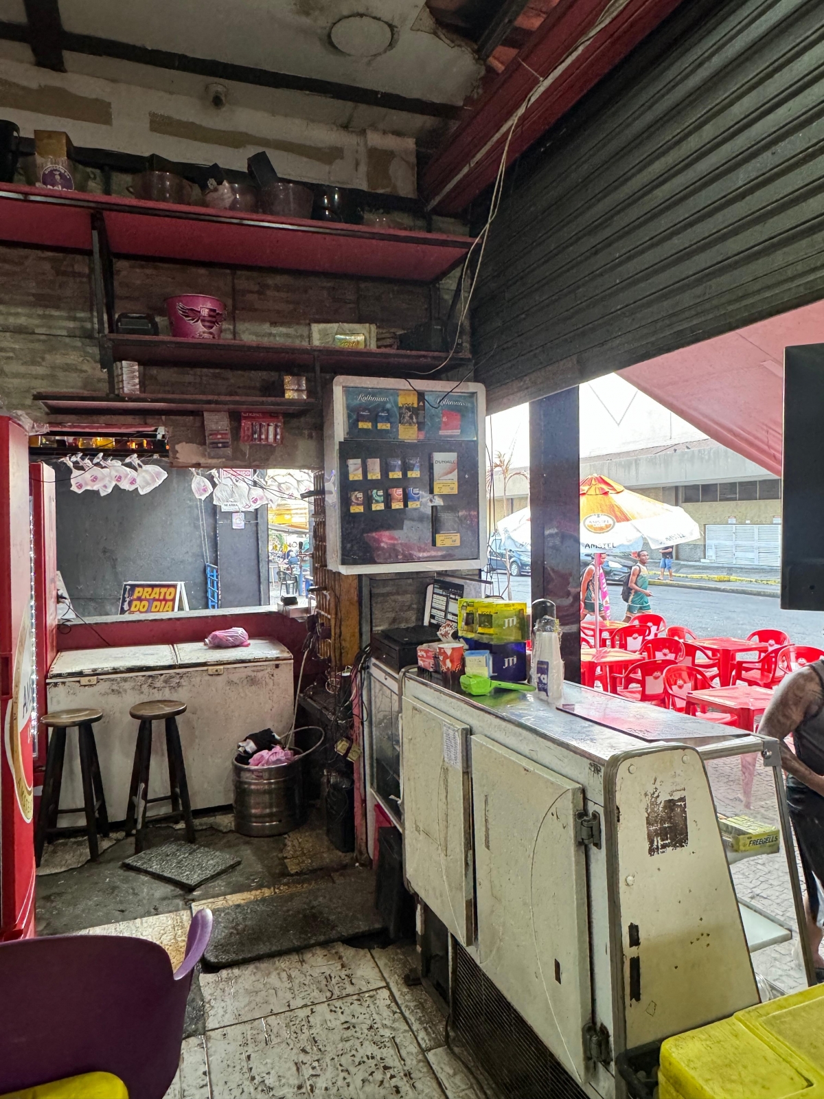 Quiosque em Madureira ao lado do shopping e em frente ao parque 