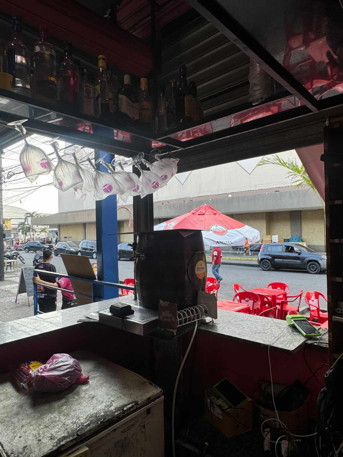 Quiosque em Madureira ao lado do shopping e em frente ao parque 