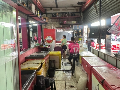 Quiosque em Madureira ao lado do shopping e em frente ao parque 